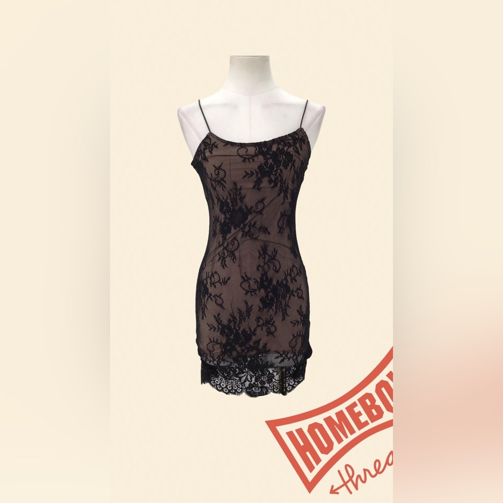 Divided Black Lace Chemise Floral Pattern-Size 4